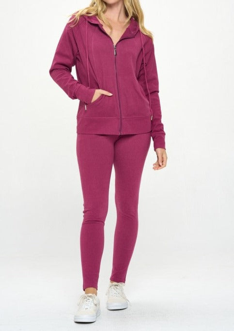 Constructed with stretch fabric and a non-sheer material, this Basic Fall Casual Active Hoodie Set includes pockets and leggings for a comfortable and versatile look. Made with a fabric blend of 78% Nylon and 22% Spandex, this set is both functional and stylish.