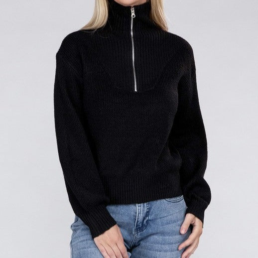 The Easy-Wear Half-Zip Pullover combines comfort and style with its relaxed design, collar neckline, and half zipper. Its long sleeves and drop shoulders offer a comfortable fit, while the banded cuff adds a snug finish. Perfect for a chic and cozy look.