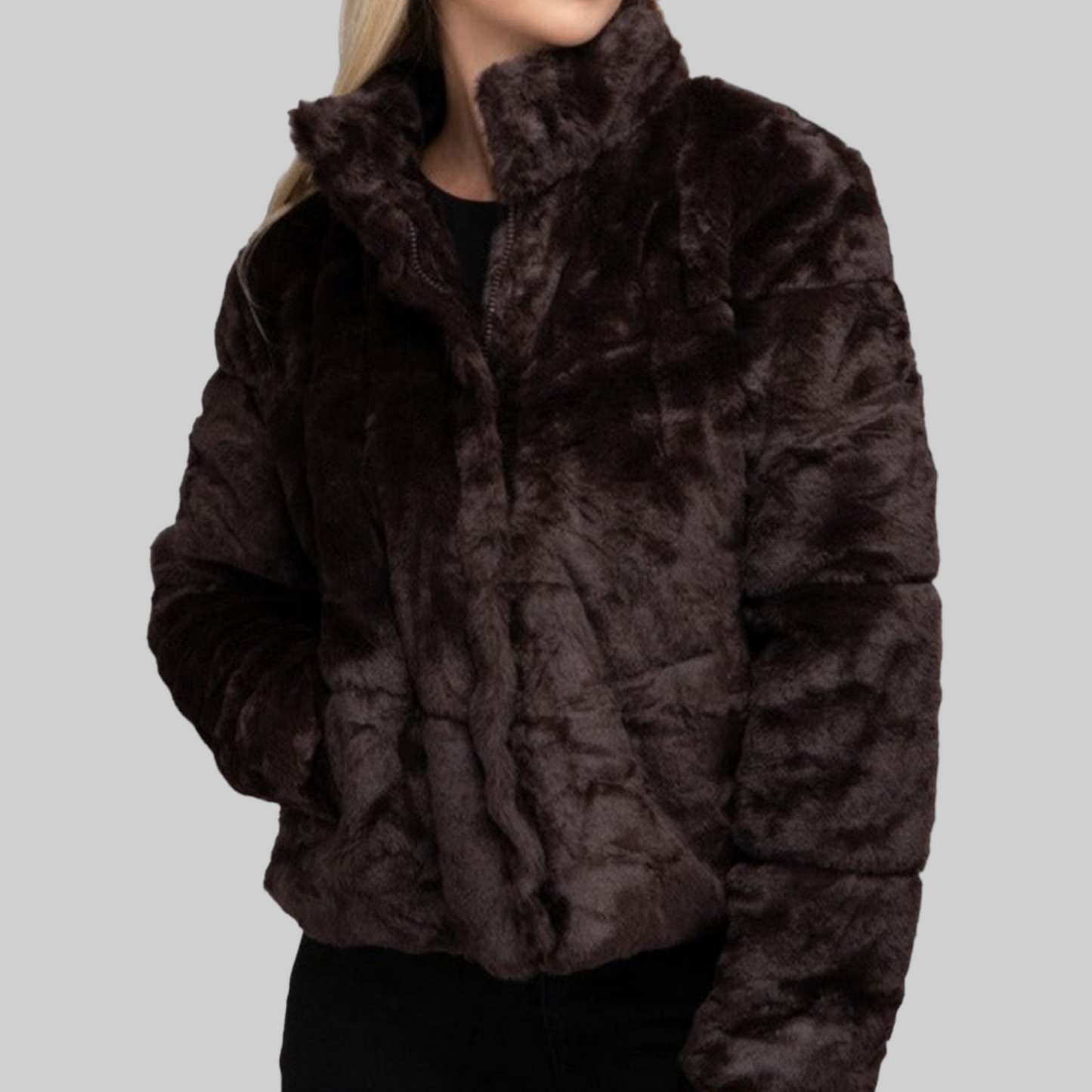 Experience ultimate comfort and warmth in the ALIZA JACKET, featuring a cozy print and a fluffy silhouette. This jacket has a regular fit and is adorned with a pocket and collar for added style. The long sleeves provide ample coverage, and the fabric is non-sheer and made from stretch polyester for a perfect fit. With a zipper closure and lining, this jacket is a must-have for any fashionista!