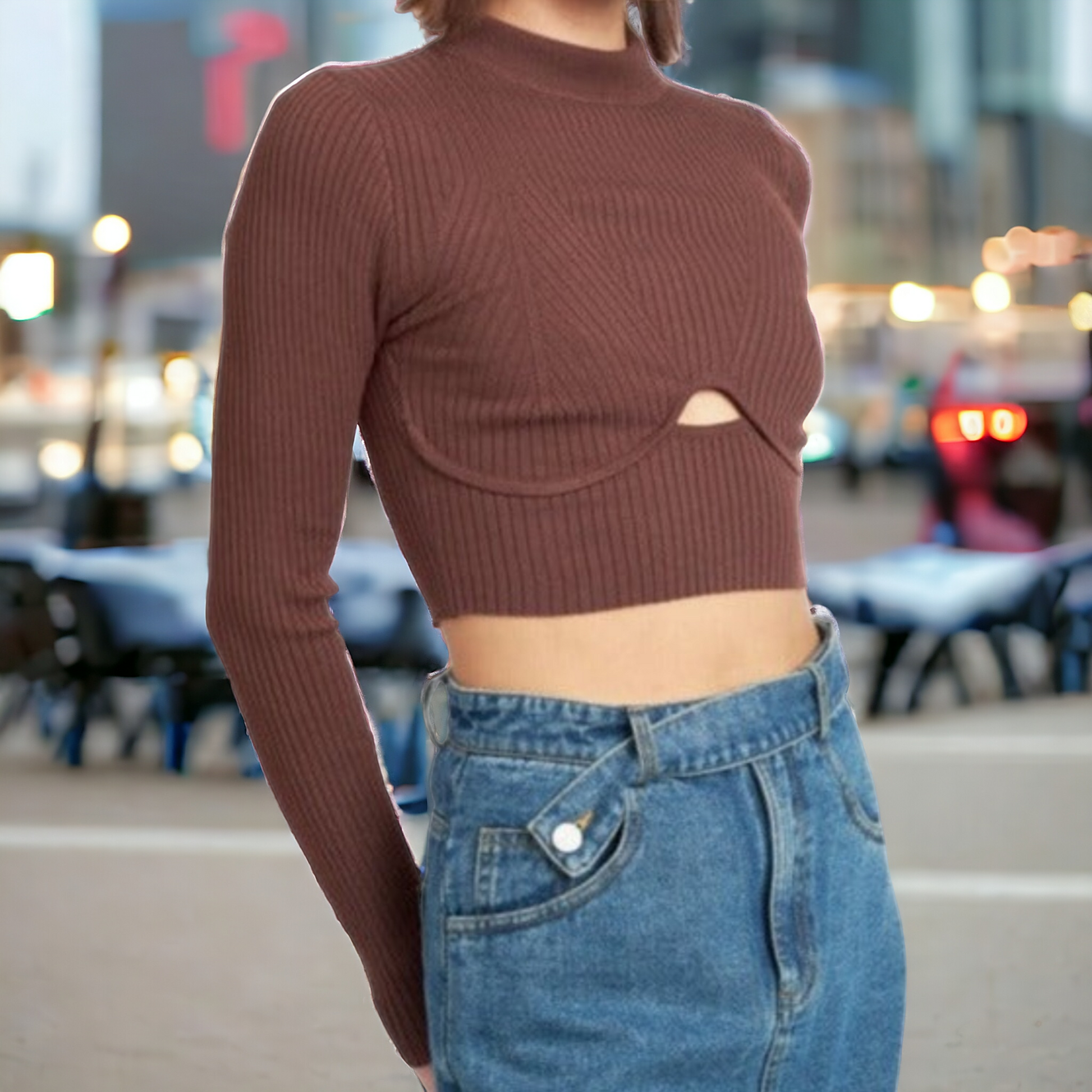 The ALANA CROP TOP is crafted from a blend of 70% viscose and 30% nylon, providing a soft and durable fabric for everyday wear. Its versatile cropped design allows for effortless styling and the perfect fit, making it a must-have addition to any wardrobe. Stay comfortable and chic with the Alana Crop Top.